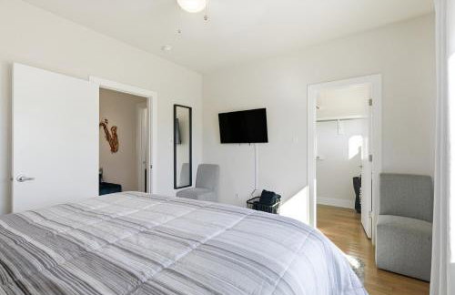 5 mins to Downtown - Houston Rodeo - Sleeps 7 - Photo 36