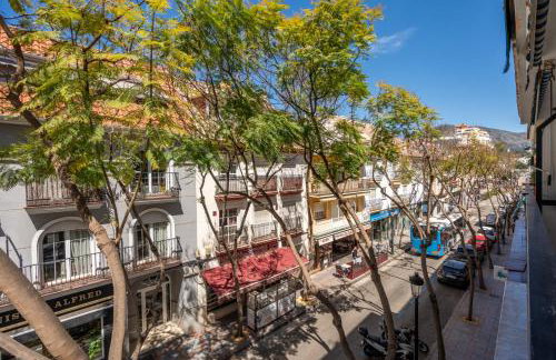 Seaside 3 bedroom Condo 50m beach in Costa del Sol - Foto 2