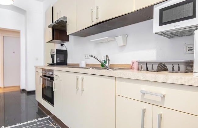 Cozy Room Near U6 Dresdner Subway Line - Foto 47