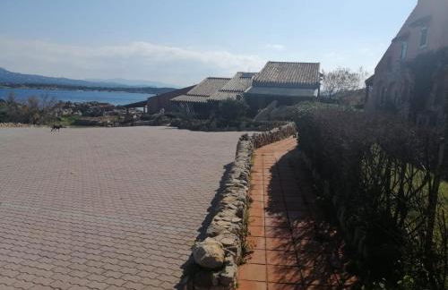 CASA MUGHETTO R5055 WiFi, seafront, private sea access, swimming pool - Foto 57