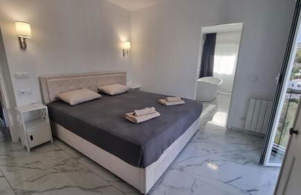 Meerblick Villa mit Terrasse, Pool und kostenlosen WLAN neu renoviert - Foto 13