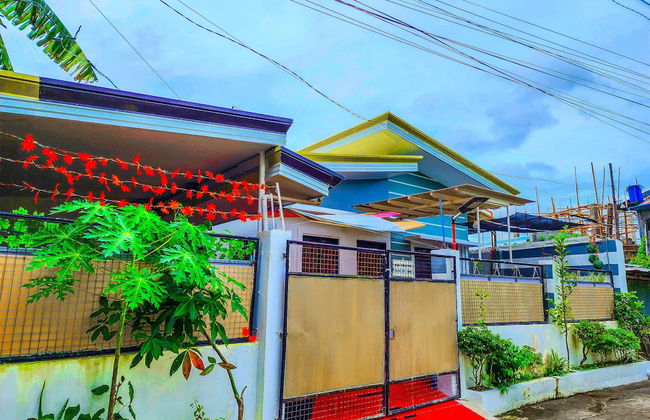 Serene 2BR Escape Poolside Bliss - Foto 1