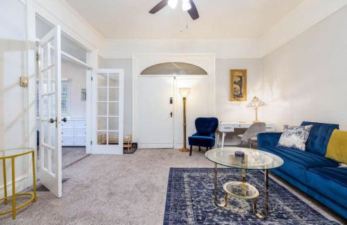 Downtown Private Historic Avenues Apartment - Foto 1