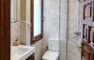 Casa el Montcel, a unique chalet with roofterrace and shared pool - Photo 36