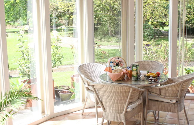 Lakeside Cottage - Foto 2