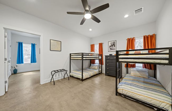 Luxury Retreat for 28 Terracotta Bliss Getaway - Photo 21