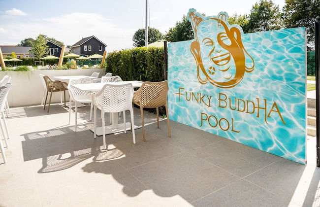 Holiday Home in Limburg With Outdoor Fireplace - Photo 47