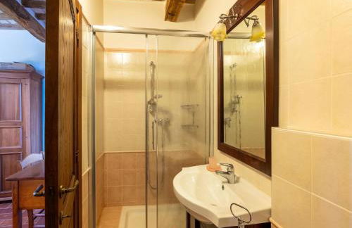 Apartment in a farmhouse with 2 swimming pools - Foto 17