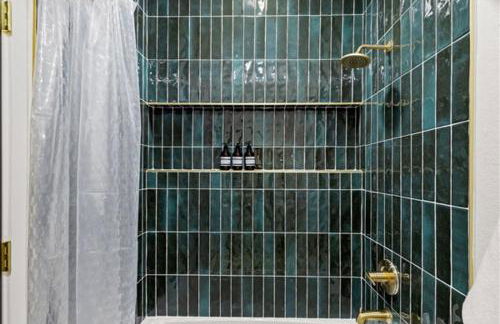 10 Min 2 Downtown, Heated Pool, Hot Tub, Putt Putt - Foto 31