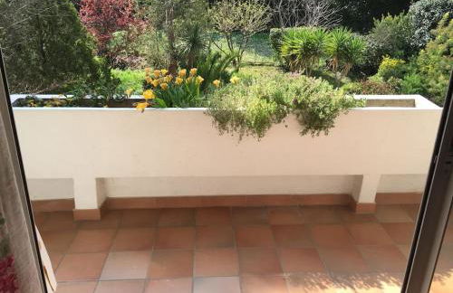 Les Collines d'Estanove, charming, bright, calm place with pool - Foto 23