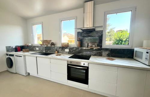 Cosy village Home with Horizon - Foto 4