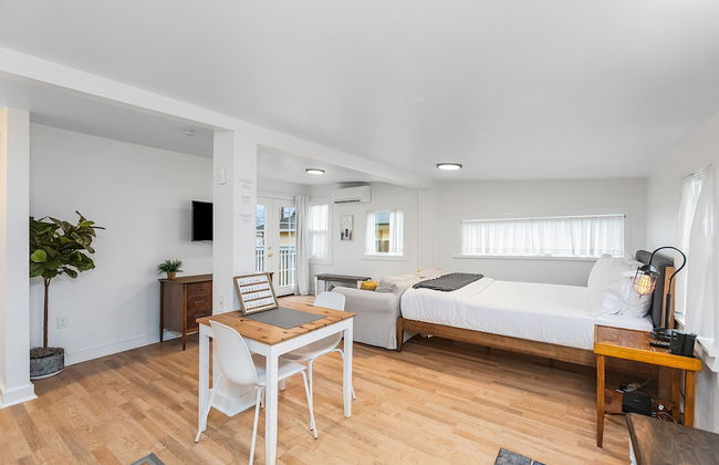 Walk to the waterfront The Hobbit House - Foto 17