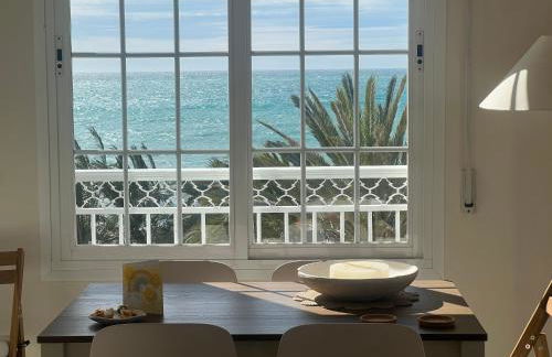 Apartamento LH Beach frente al mar - Foto 24