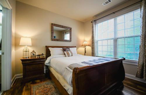 Modern 5BR Retreat with Office Fully Furnished - Foto 8