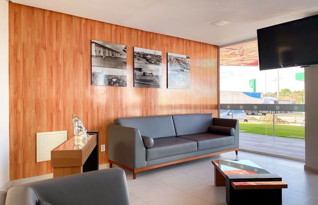 HOTEL QUATRO CORAÇÕES - Foto 10