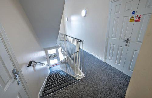 Reading 2-Bed Apartment & Parking - Photo 35