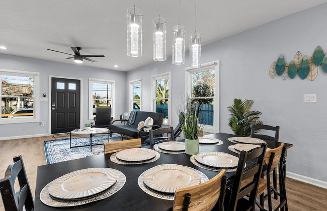 Inviting 4br/2.5ba Downtown Home With Ample Space! - Foto 22