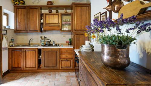 4 Bedroom Lovely Home In Cetona - Foto 5