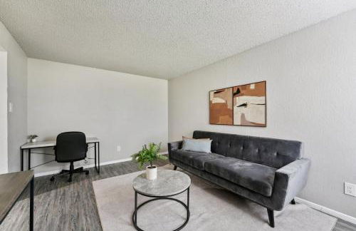 The Landry 187 Spacious and Cozy 1 Bedroom 1bth - Foto 15