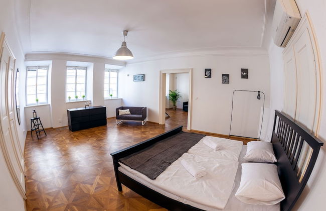 St. Nicholas Church view apartment - Foto 9