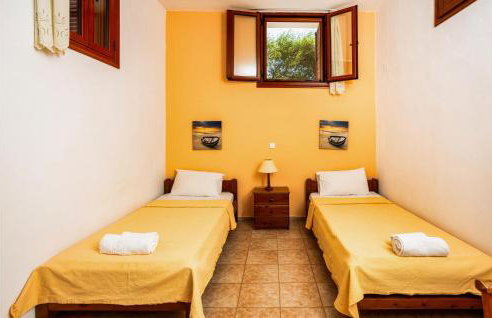 5 Bedroom Lovely Home In Agios Vasilios - Foto 25