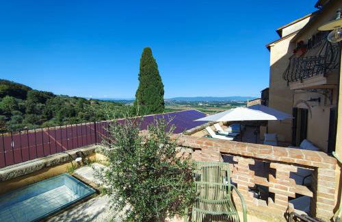 TUSCANFLAT Castle - Photo 20