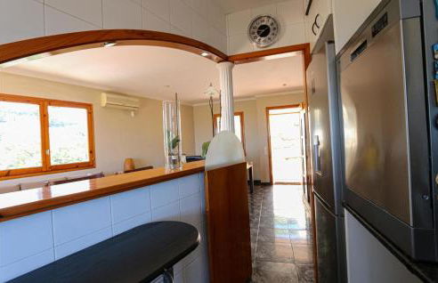 Nice Home In Sant Cebria De Vallalt - Foto 12