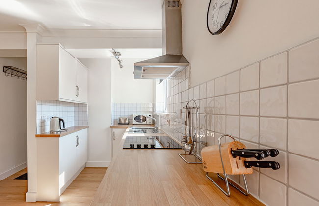 Luxury 2 Bed Room Lake View Apt Bowness Parking - Foto 12