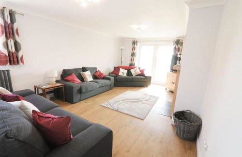 4 bed house 50 yards from the beach & lighthouse - Photo 13