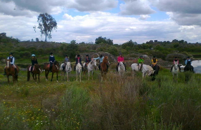 Paseo a caballo por el campo de Cáceres - Foto 2