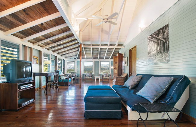 Retreat Plantation House - Photo 19