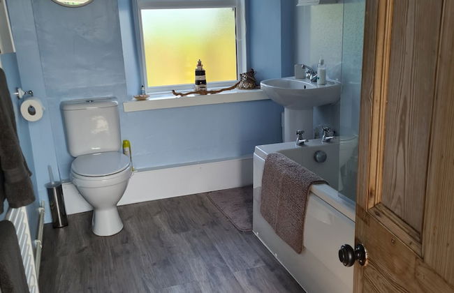 Beautiful 2-bed Semi Rural Cottage Enclosed Garden - Foto 8