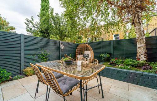 Cozy 2 Bedroom garden flat - Foto 8