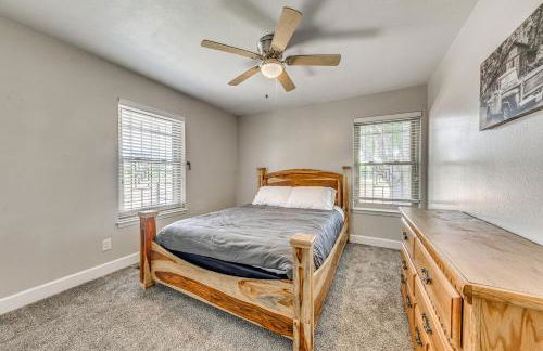 4 Mi to Museums Roswell Getaway with Game Room! - Foto 12