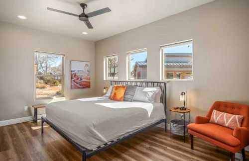 Timber & Tin G 2Bed 2Bath w Pool & Rooftop Deck - Foto 30