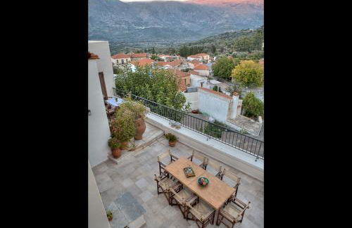 Amari Villas - Photo 5