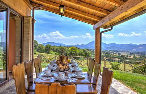 Villa San Lorenzo - Hilltop Villa With Private Pool, Jacuzzi & AirCO - Photo 39