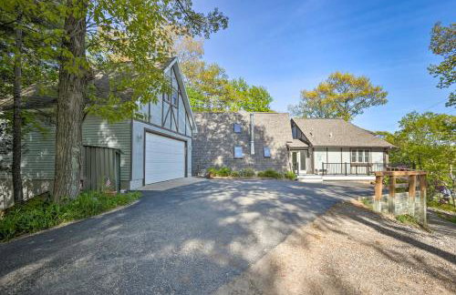 Hot Tub, Sauna, Fireplace, Dock! Lake Honor Cabin - Foto 45
