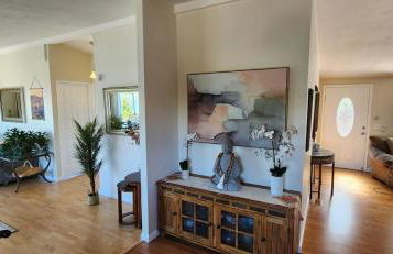 Lake View Home Community Pool in Riviera Heights - Foto 15