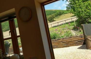 Stargazing lodge with amazing views. - Photo 5