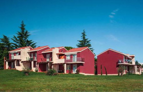 1 Bedroom Stunning Apartment In Umag - Photo 6