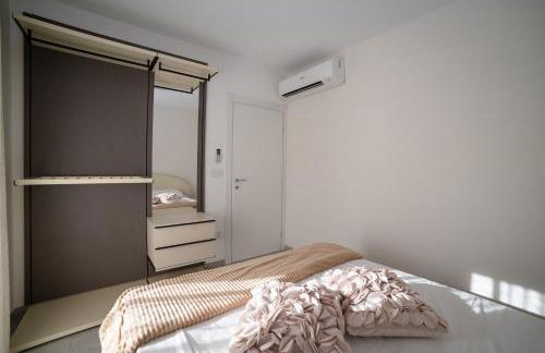 VILLA PONENTE - Beach & Jacuzzi - Foto 9