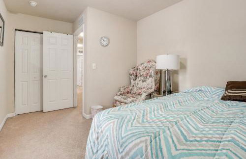 Spacious Family Getaway with Yard in Kalamazoo! - Foto 20