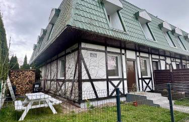 Corner House Plesna - Foto 1