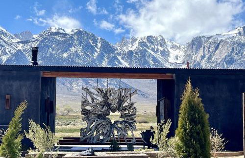 Luxury Design Rental with Breathtaking Mountain Views in Lone Pine, California - Foto 1