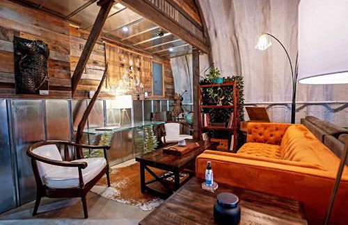 Hill Country Hangar with hottub, 7 minutes from the river and lake - Foto 5