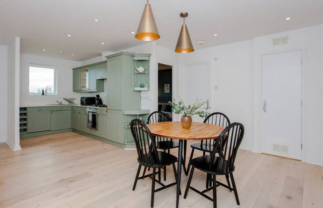 The Sparkford Gardens - Lovely 2bdr With Balcony - Foto 13