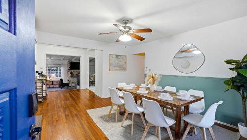 4BR Family Retreat with Hot Tub Games & Fire Pit - Foto 3