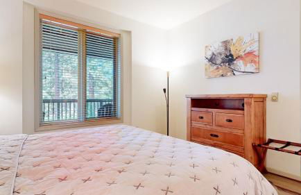 Mammoth Green 118 Located on Sierra Star Golf Course, Private Patio, Summer Pool condo - Foto 14