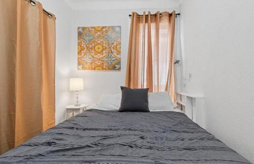 Updated 3-Bed Off Como Lake on Charming Cul-De-Sac - Foto 13